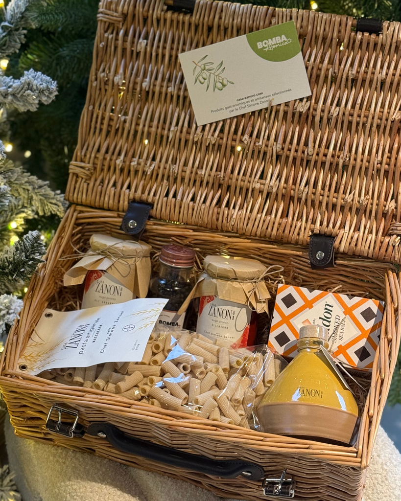 coffret c'è pasta per te, epicerie casa zanoni, pasta, sauce, poivre, huile, sel maldon